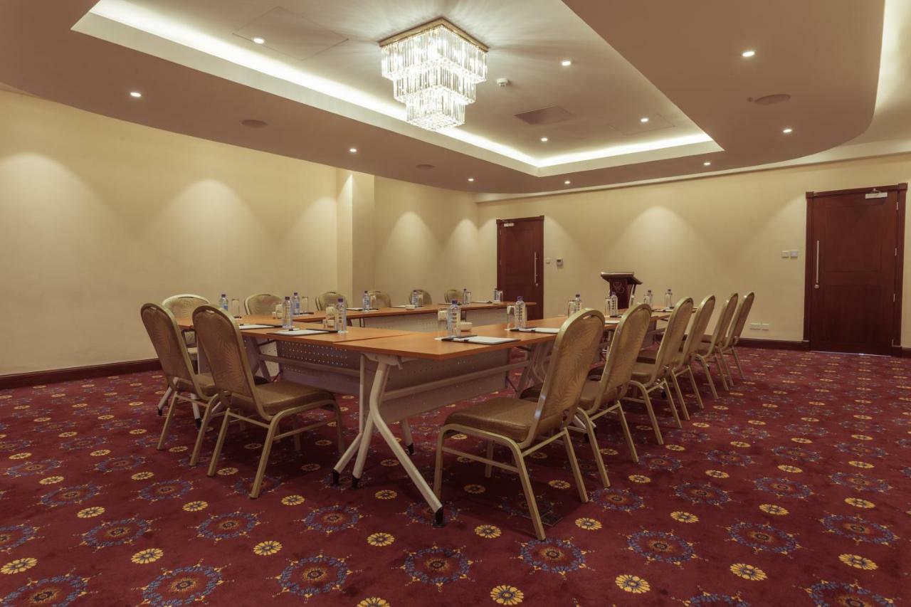 Sarova Woodlands Hotel And Spa Nakuru Exterior foto